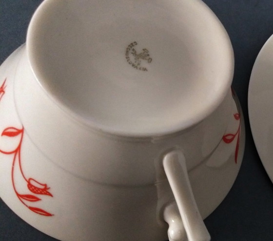 Image 1 of Ein Paar Otto Prutscher 'Metropolis' Art Deco/Bauhaus Teetassen mit Untertasse 1935