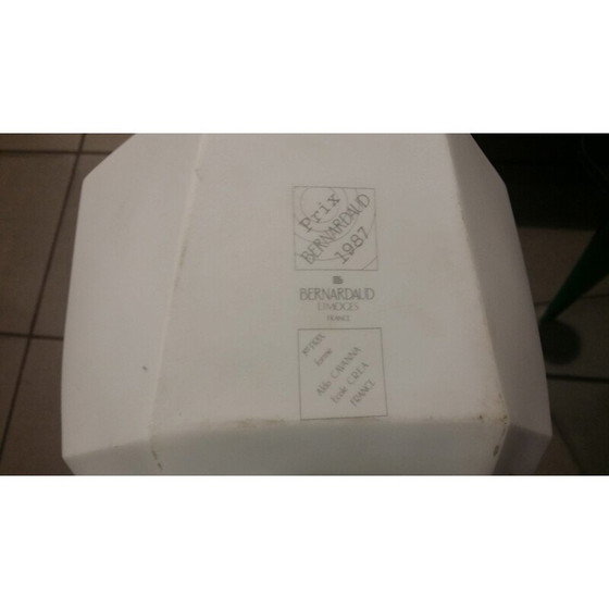 Image 1 of Weiße asymmetrische Vase aus Keramik und Porzellan von Aldo Cavanna, 1987