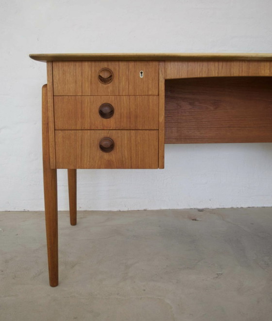 Image 1 of Alter dänischer Teakholz-Schreibtisch von Kai Kristiansen, 1964