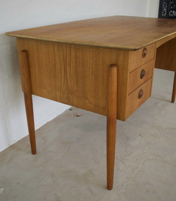 Image 1 of Alter dänischer Teakholz-Schreibtisch von Kai Kristiansen, 1964