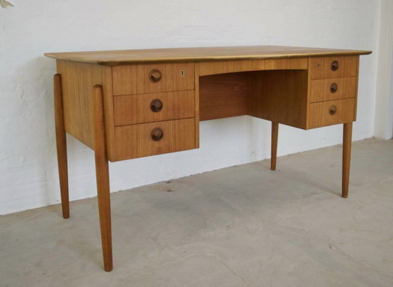 Image 1 of Alter dänischer Teakholz-Schreibtisch von Kai Kristiansen, 1964