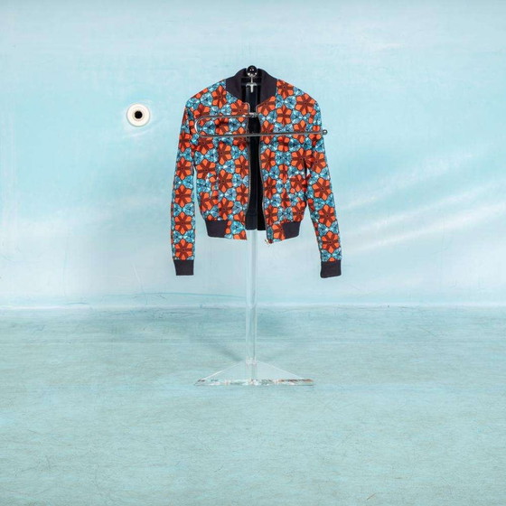 Image 1 of Minimalistischer Kleiderständer aus Acryl, postmoderner Kleiderständer