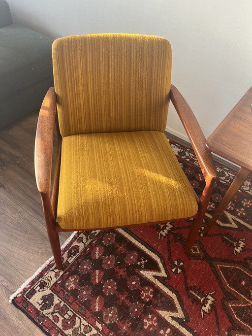 2x Midcentury Teak Easy Chairs mit Tisch