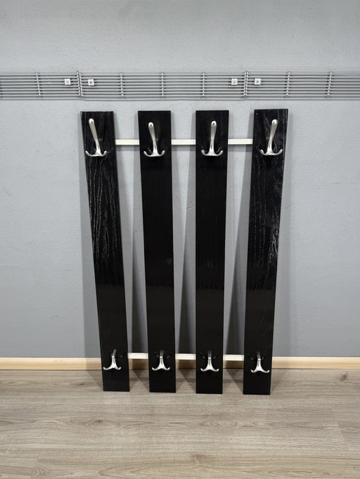 Große Vintage Wandgarderobe