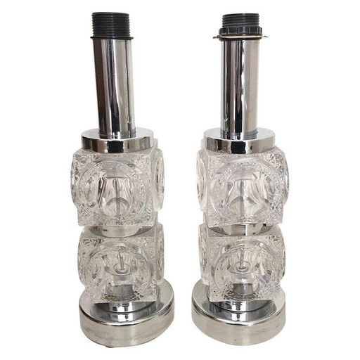 Vintage-Lampe in gestapeltem Glaswürfel