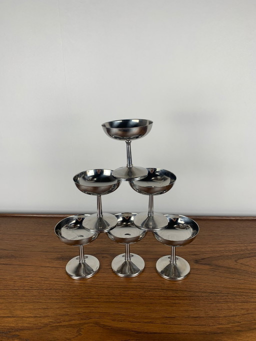 Set aus 6 Edelstahl-Eisbechern