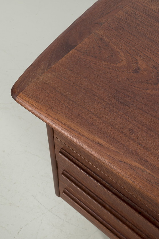 Image 1 of H.P. Hansen Vintage-Schreibtisch aus Teakholz