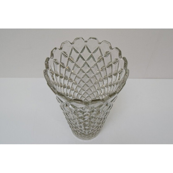 Image 1 of Glasvase aus der Mitte des Jahrhunderts von Glasswork Novy Bor, Tschechoslowakei 1960er Jahre