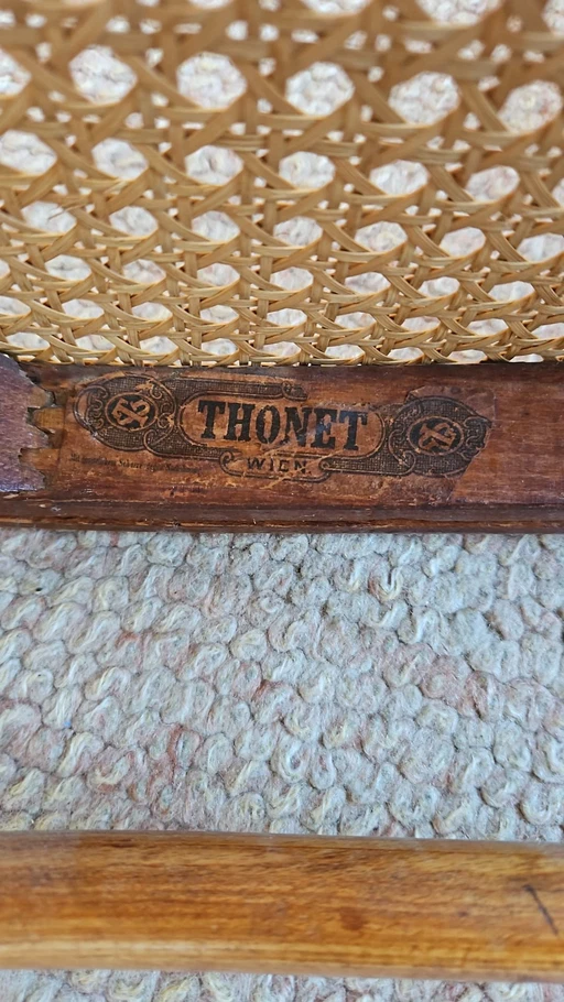 2x Thonet Stühle