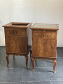 2x Beistelltisch aus Louis-Eiche