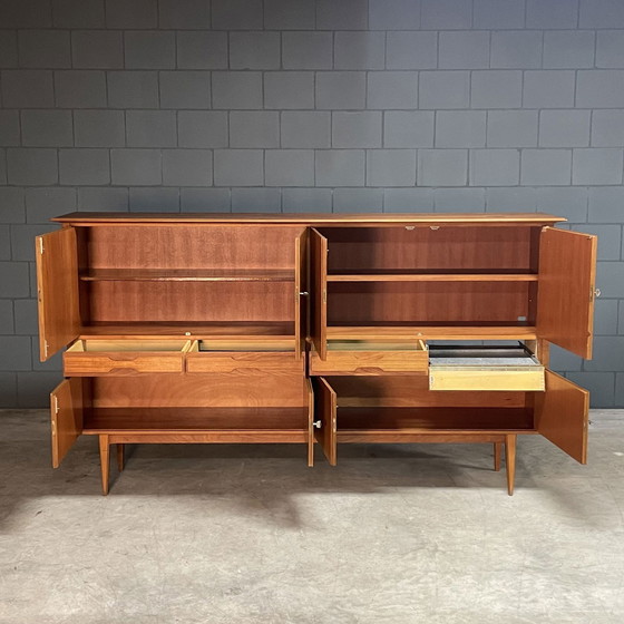 Image 1 of Klassisches dänisches Design-Highboard - Teakholz - 1960er Jahre