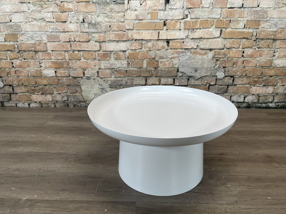 Image 1 of Der Shape Musette Couchtisch