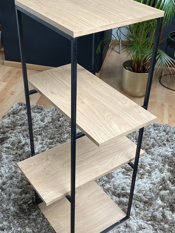 Image 1 of Noor Henderix dekorativer Schrank