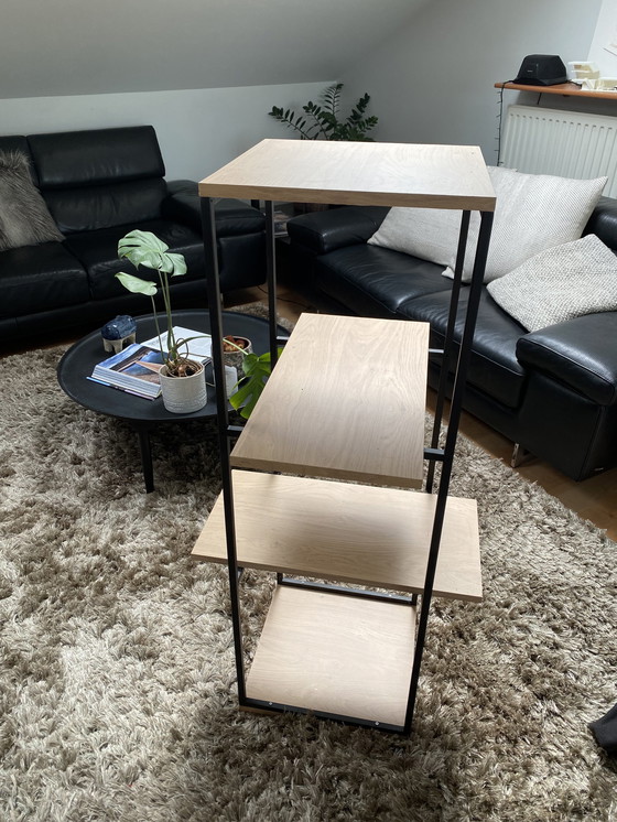 Image 1 of Noor Henderix dekorativer Schrank