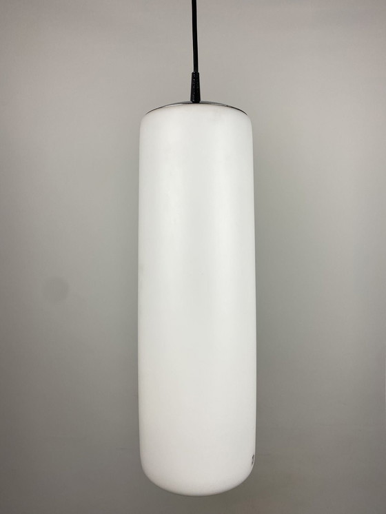 Image 1 of Riesige Seltene Matt Weiße Glas Pendelleuchte Von Peill Und Putzler Xl 1960s