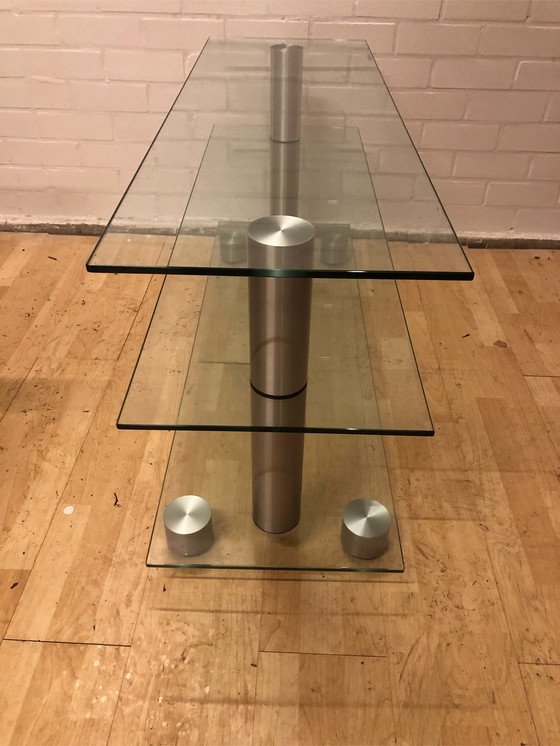 Image 1 of TV-Schrank im Spektraldesign