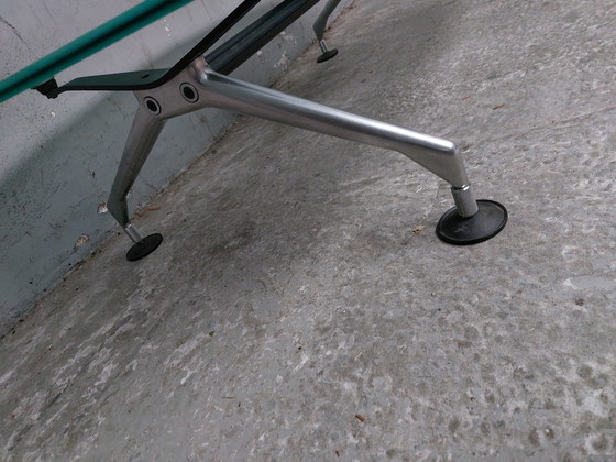 Image 1 of Couchtisch aus Milchglas von Antonio Citterio für Vitra