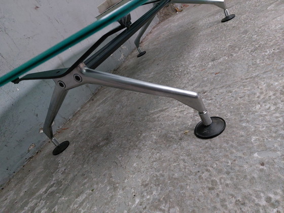 Image 1 of Couchtisch aus Milchglas von Antonio Citterio für Vitra