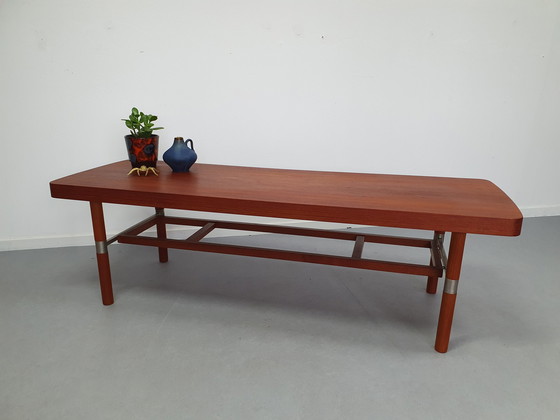 Image 1 of Mid-Century Couchtisch aus Teakholz