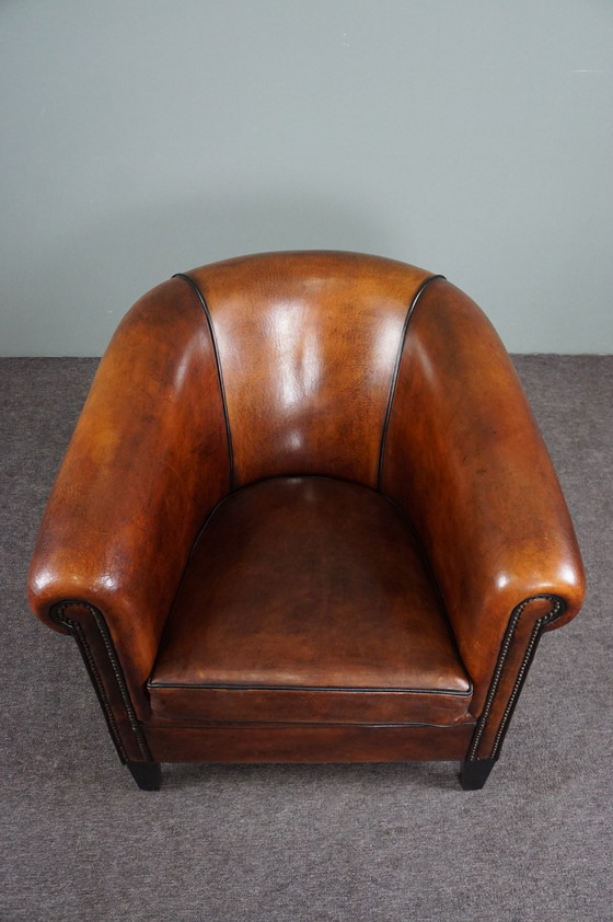 Image 1 of Clubsessel mit schwarzem Keder und Ziernägeln