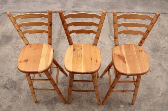Image 1 of Brutalistische Mid-Century Bar aus Holz mit 3 Barstühlen, 1970er Jahre