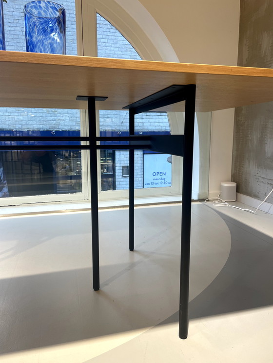 Image 1 of Fest Nude Esstisch