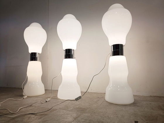 Image 1 of Italienische Stehlampe aus Glas