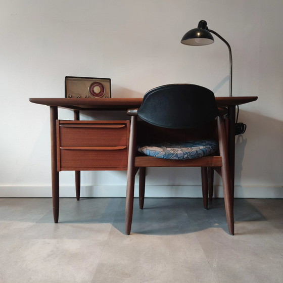 Image 1 of Hulmefa Tijsseling Schreibtisch