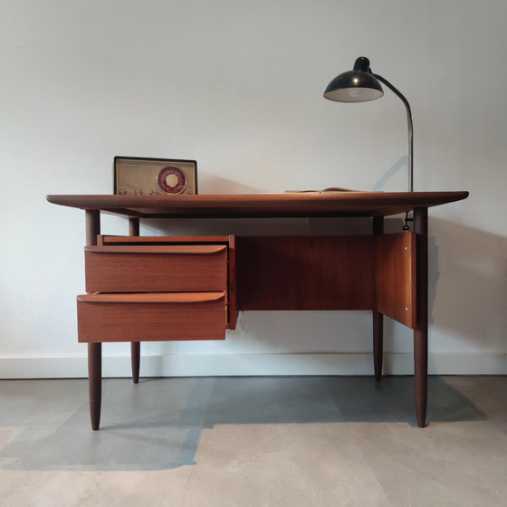 Image 1 of Hulmefa Tijsseling Schreibtisch