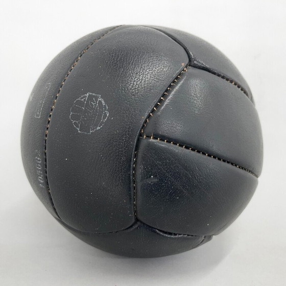 Image 1 of Schwarzer Trainingsball aus Leder von Gala, Tschechoslowakei 1930