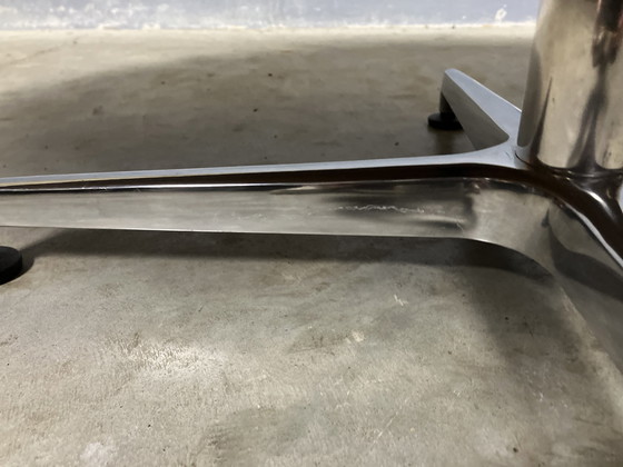 Image 1 of Vintage Couchtisch oval aus Eiche und Chrom