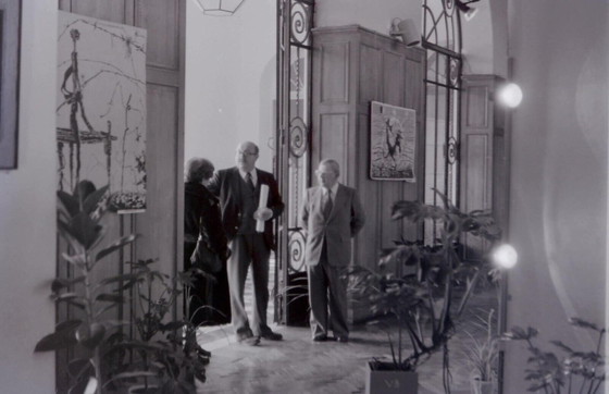 Image 1 of Wandteppich Au Coq Delevallez 1967