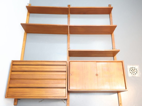 Image 1 of Vintage-Wandsystem Poul Cadovius in Teakholz