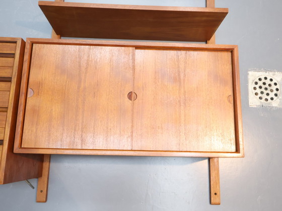 Image 1 of Vintage-Wandsystem Poul Cadovius in Teakholz