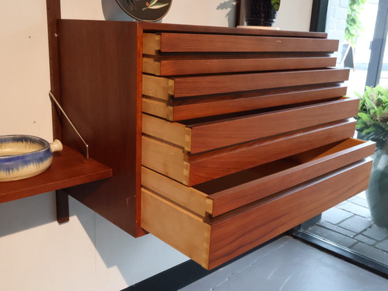 Image 1 of Vintage-Wandsystem Poul Cadovius in Teakholz