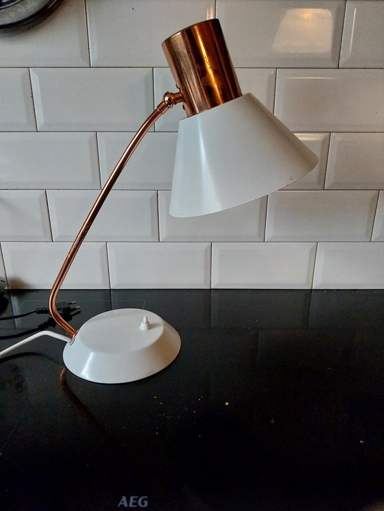 Image 1 of 1 X Satz von 2 tschechischen Weiß mit rotem Kupfer Tischlampen 1960'S