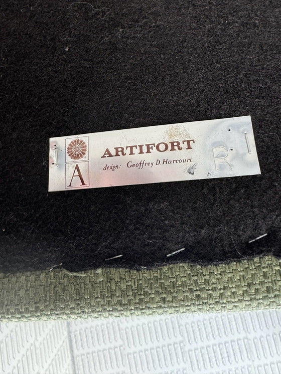 Image 1 of 2 schöne Artifort Stühle in Mintgrün.