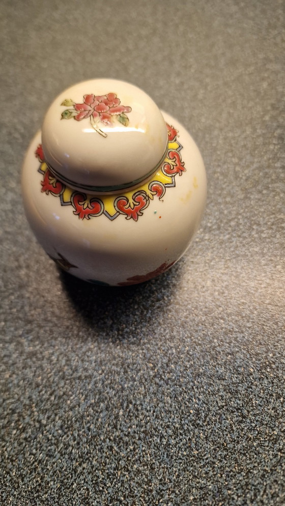 Image 1 of Antike chinesische Ingwerdose - bemalt mit Vogel