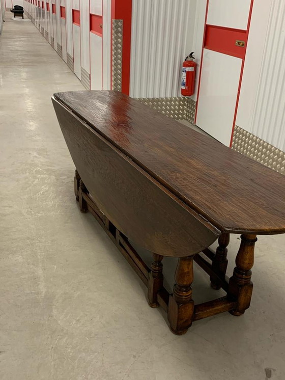 Image 1 of John Capon Tisch + 8 Stühle