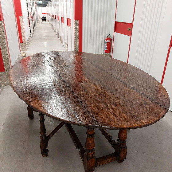 Image 1 of John Capon Tisch + 8 Stühle