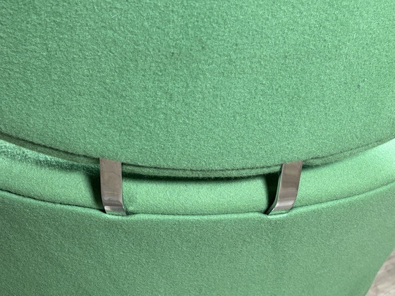 Image 1 of Artifort Große Tulpe grün