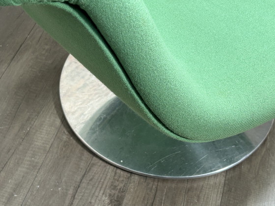 Image 1 of Artifort Große Tulpe grün