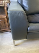 Montel p4 2,5 Sitzer in schwarzem Leder