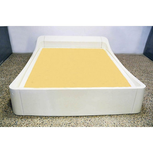 Vintage Bett aus Fiberglas von Astarte, 1970er