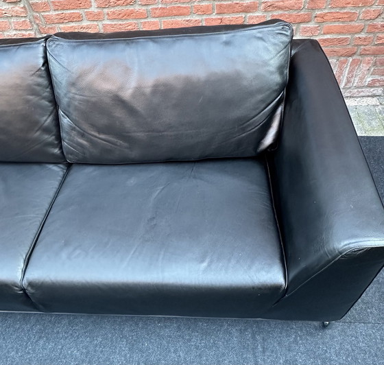 Image 1 of Molinari Schwarzes Leder 2 1/2-Sitzer Sofa.