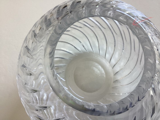 Image 1 of Handgeschliffene kugelförmige Vase aus Kristall