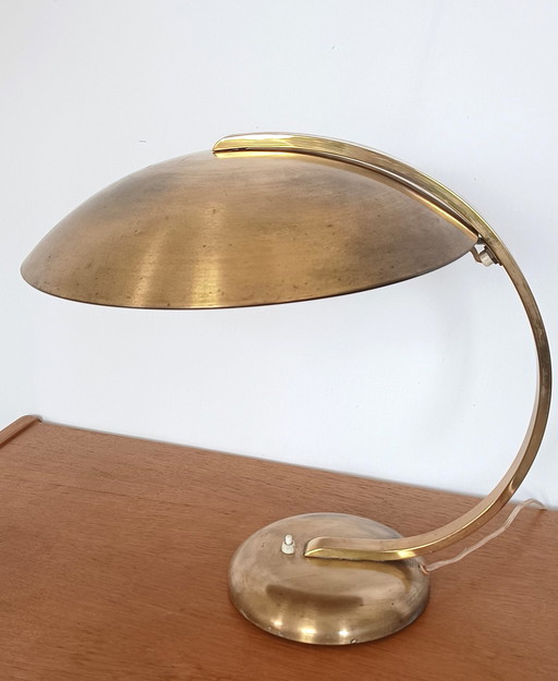 Bauhaus-Schreibtischlampe aus Messing von Hillebrand.