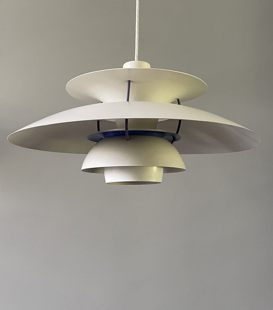 Image 1 of Louis Poulsen PH5 weiße Ausgabelampe