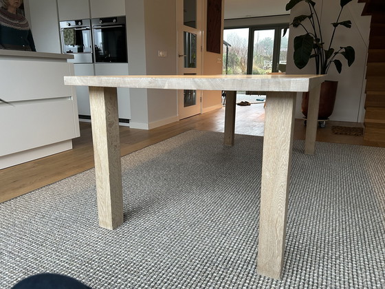 Image 1 of Pilat En Pilat Esstisch