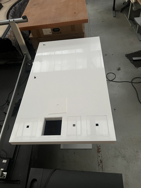 Image 1 of Holmris Milk Verstellbarer Schreibtisch